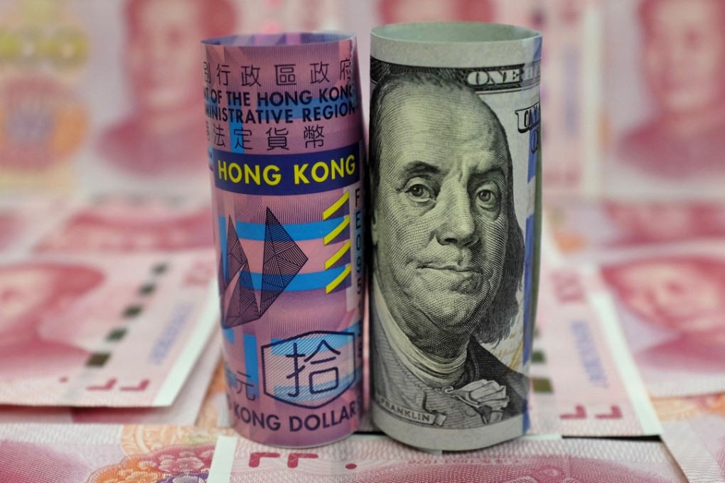 Former deputy Shenzhen Communist Party boss Li Huanan offered up to half of his haul – or more than US$70 million – to any underground banker willing to move his cash across the border to Hong Kong. Photo: Reuters