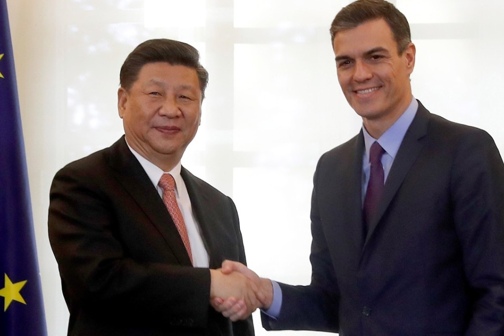 Xi Jinping shakes hands with Pedro Sanchez after their meeting in Madrid on Wednesday. Photo: EPA-EFE