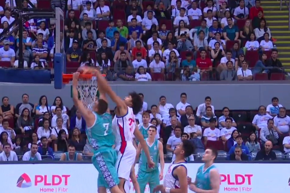 Action from Philippines vs Kazakhstan in Manila. Photo: Fiba
