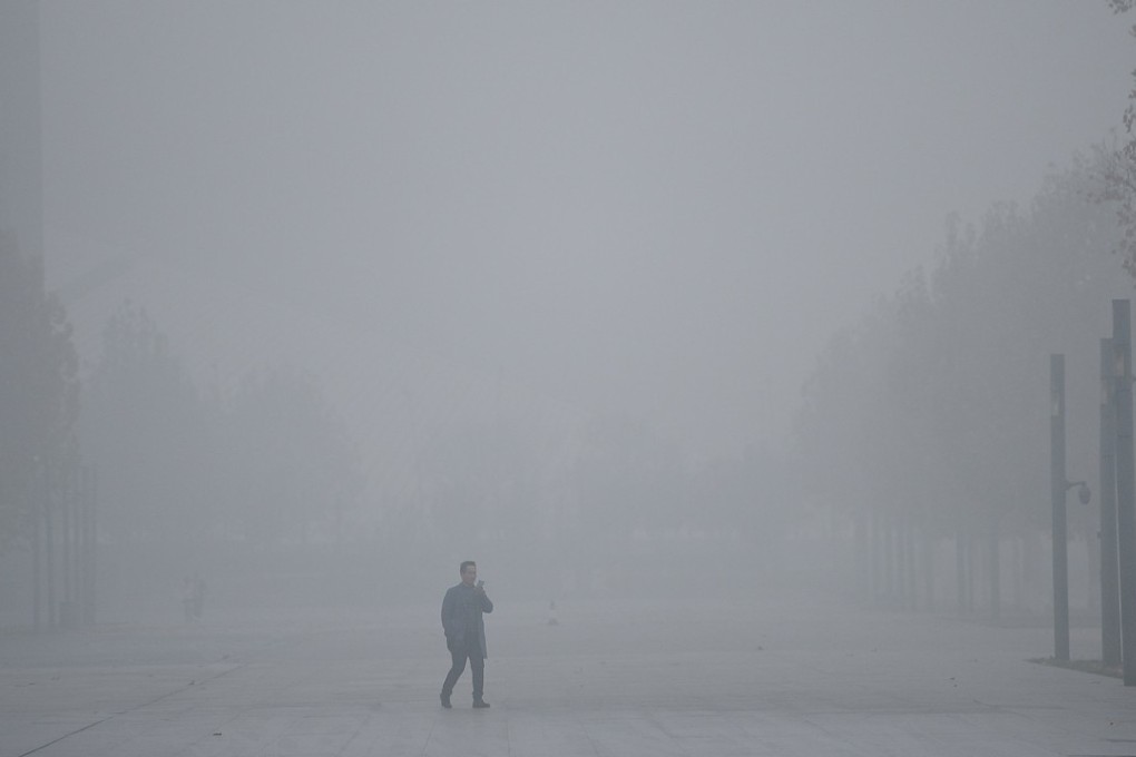 Visibility is low as smog descends on Tianjin on Monday. The city is bracing for more of the same this weekend. Photo: Reuters