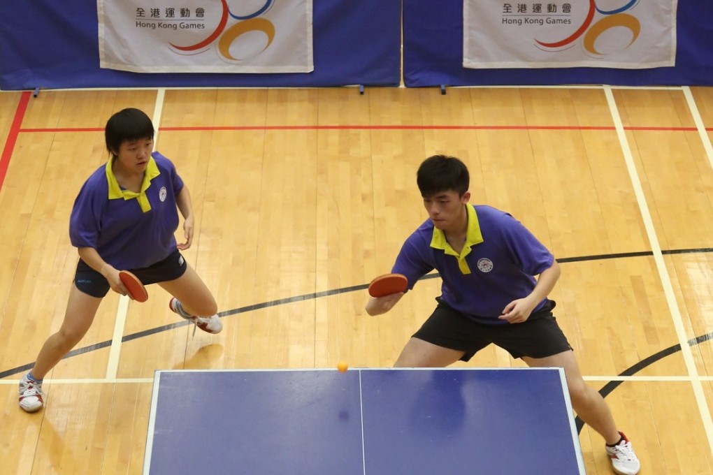Mak Tze-wing and brother Mak Tze-him used to go to Shenzhen on weekends and train for five to six hours per day. The siblings took part in the table tennis mixed-doubles at the 4th Hong Kong Games in 2013.