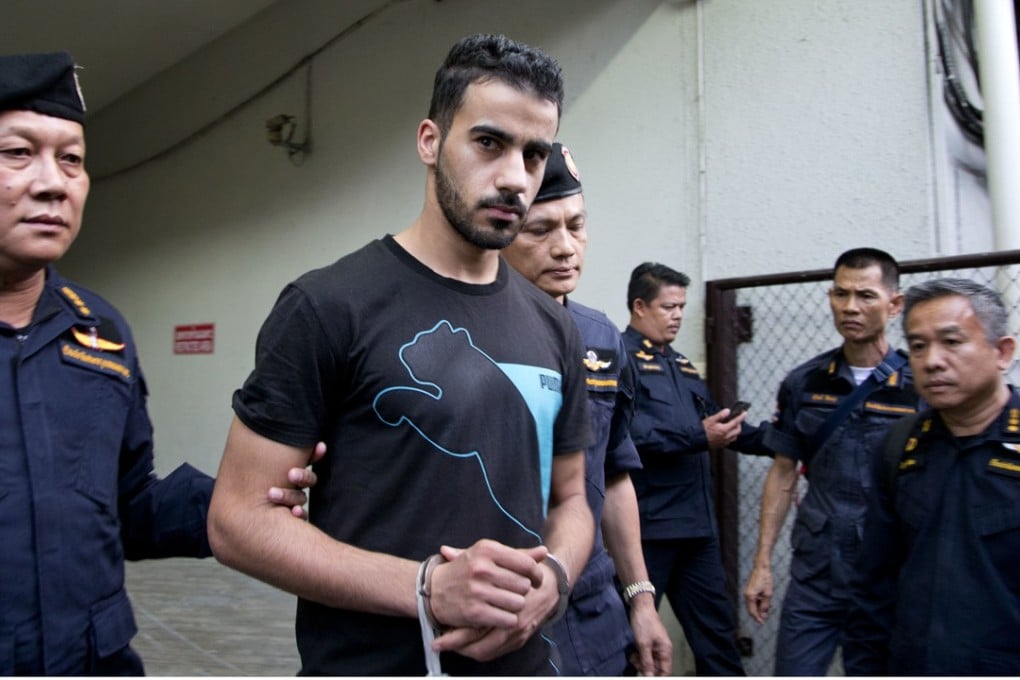 Thai prison guards lead Bahraini football player Hakeem al-Araibi from a court house in Bangkok on December 11, 2018. Photo: AP