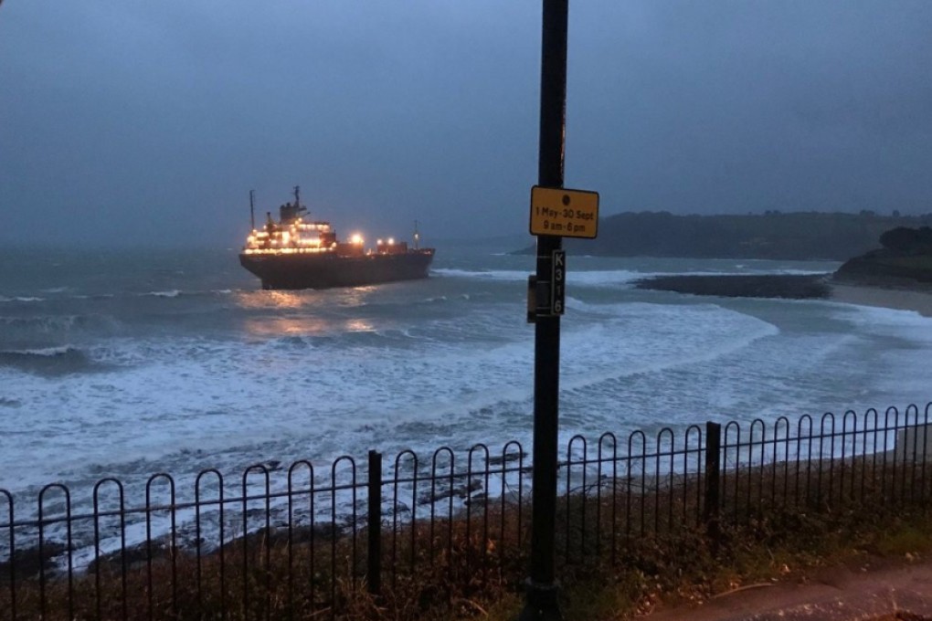 A Russian ship runs aground in Falmouth, Cornwall, Britain on December 18, 2018. Photo: Twitter/@ALEXANDRIAPESIC/Reuters