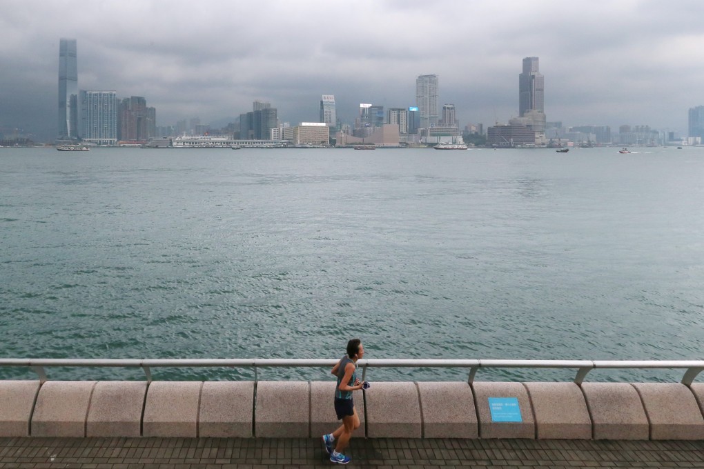Hong Kong’s running community is no longer holding its breath for designated running routes to be built along the harbourfront. SCMP/K.Y. Cheng