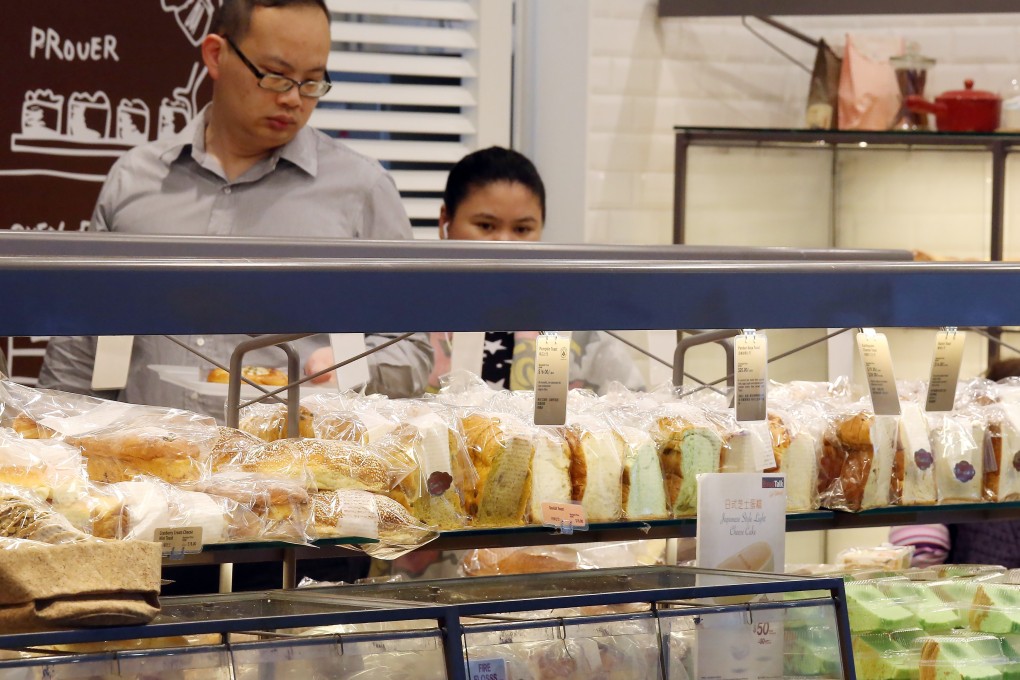 Experts advise varying the types of bread consumed for lovers of bakery products. Photo: K. Y. Cheng