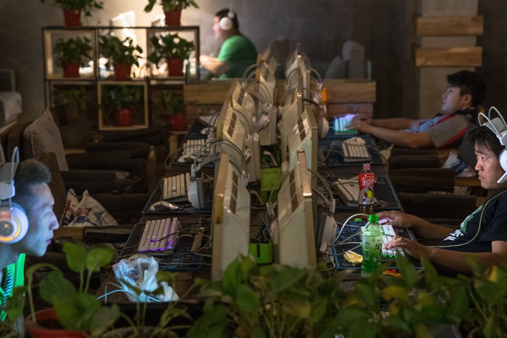 China’s internet regulator says it will “close down websites and user accounts that are not in line with the laws and regulations”. Photo: EPA