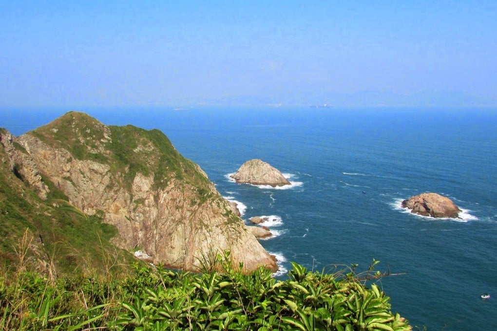 Bate Head is a popular dive site, but its tricky waters can cause problems for even the most experienced divers. Photo: Handout