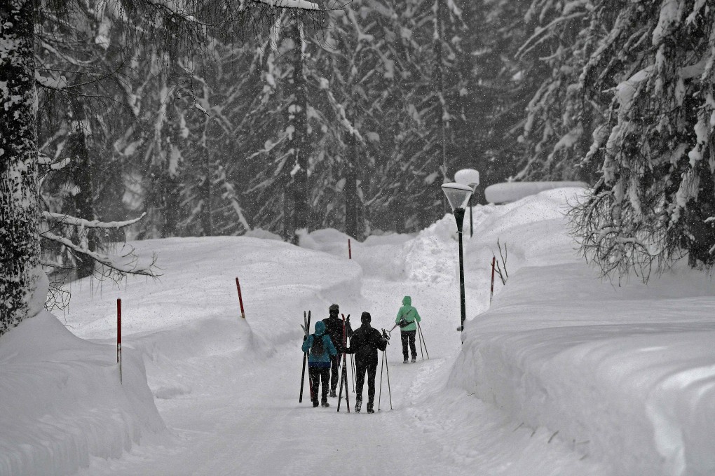 Snow has blocked roads across Austria, like this one in Ramsau am Dachstein. Photo: AFP