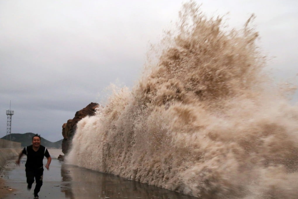 Researchers said there would be a greater risk of cyclones and other forms of extreme weather as a result of rising ocean temperatures. Photo: Reuters