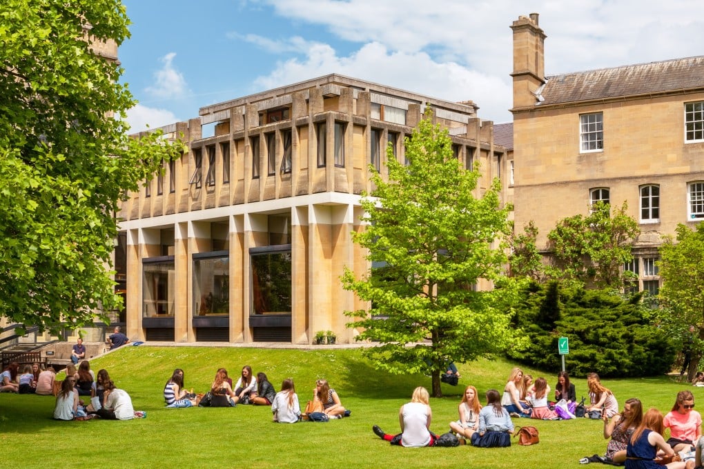 Oxford University has suspended all new research grants and donations from Huawei. Photo: Shutterstock