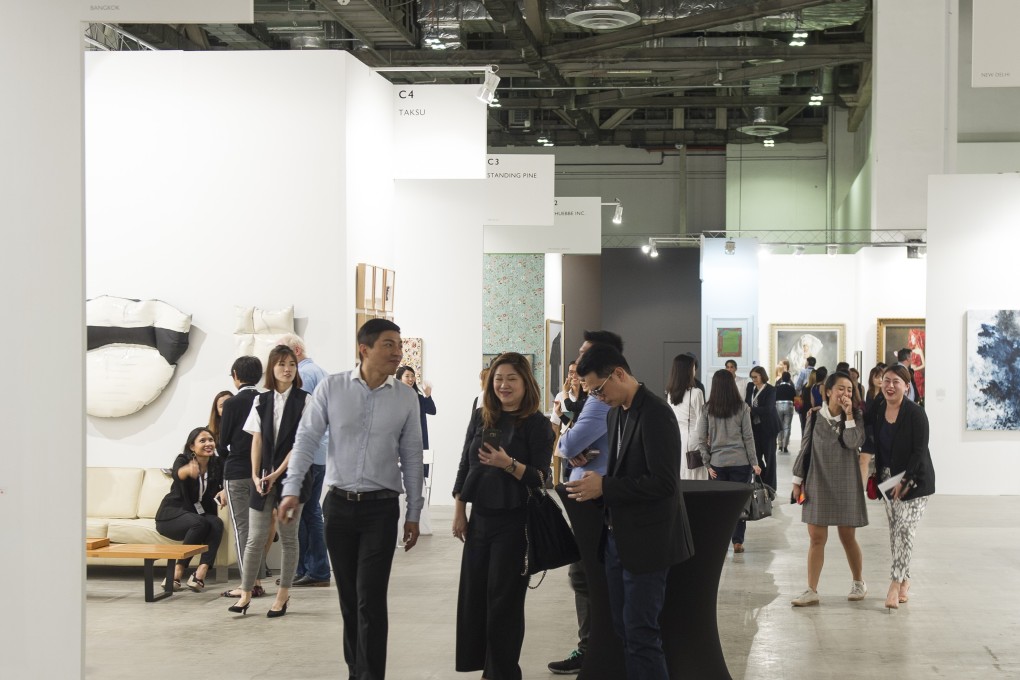 Visitors to Art Stage Singapore in 2015, before the fair hit hard times. Photo: Lucas Schifres
