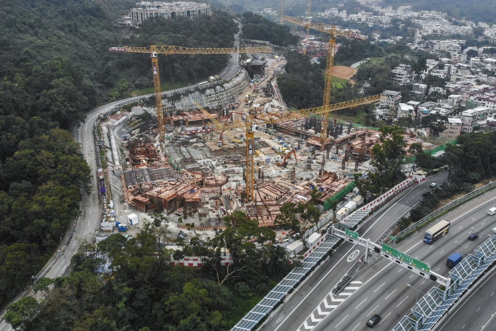 Figures from the Transport and Housing Bureau showed that construction of 21,000 new houses was completed, well above the official target of 18,000, Photo: Martin Chan