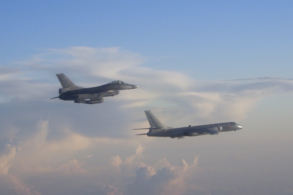 Chinese warplanes passed through the Bashi Channel on Thursday. Photo: Military News Agency