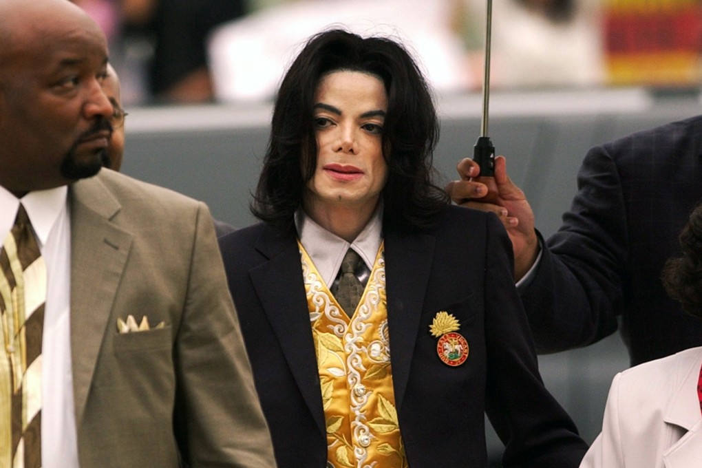 A May 25, 2005 photo of Michael Jackson arriving at Santa Barbara County Courthouse for his child molestation trial. Photo: AP