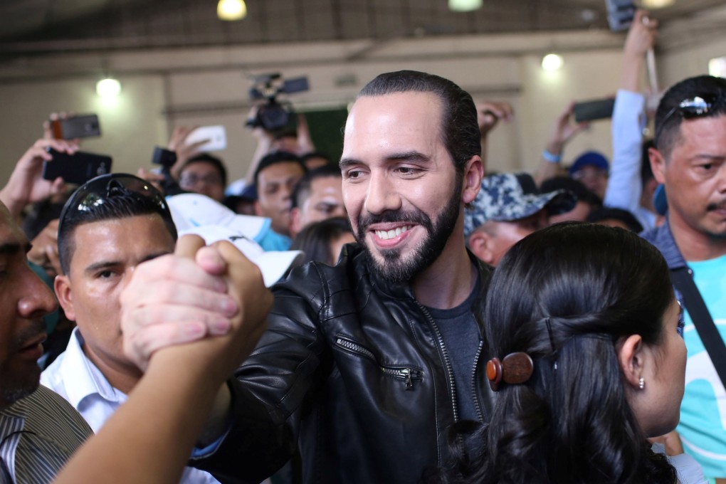 Presidential candidate Nayib Bukele of the Great National Alliance (GANA) greets supporters before casting his vote in a presidential election in San Salvador, El Salvador, February 3, 2019. Photo: Reuters