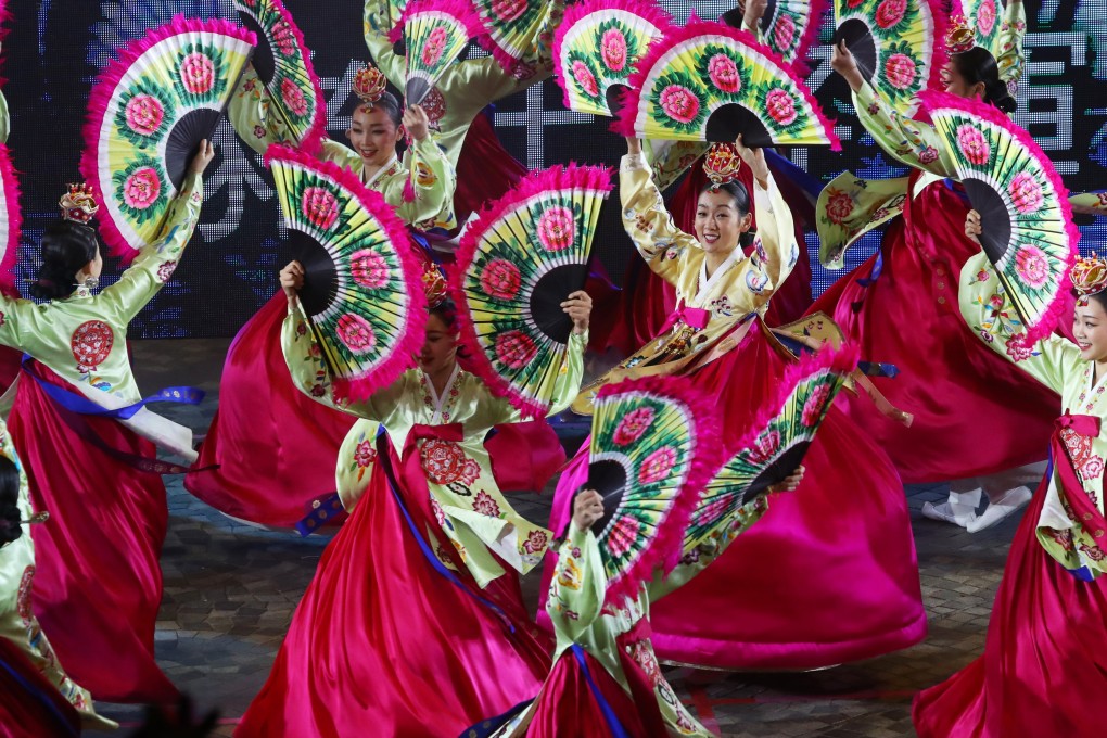Performers at the Cathay Pacific International Lunar New Year night parade. Photo: Edmond So