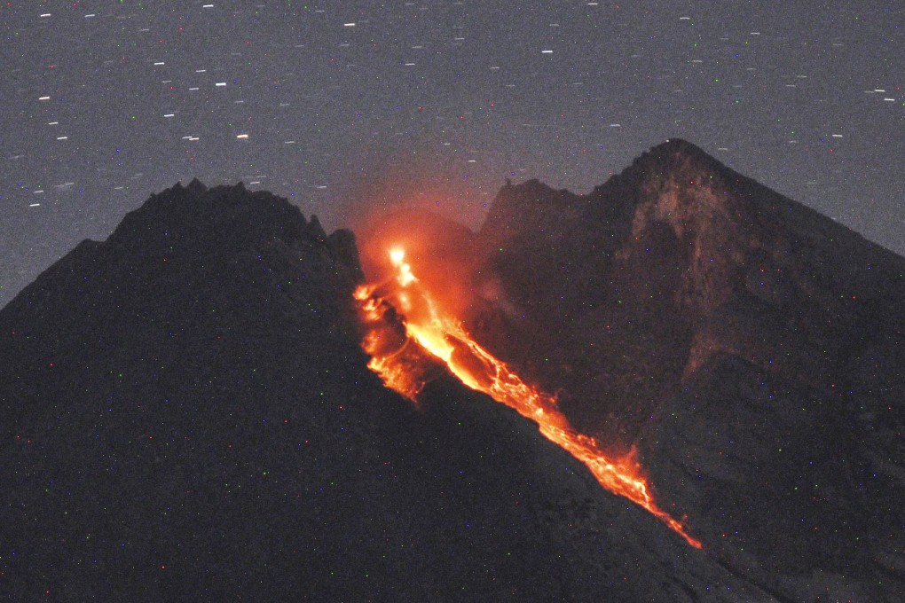 The Indonesian authorities did not raise Mount Merapi’s alert status after Thursday’s eruption. Photo: AP