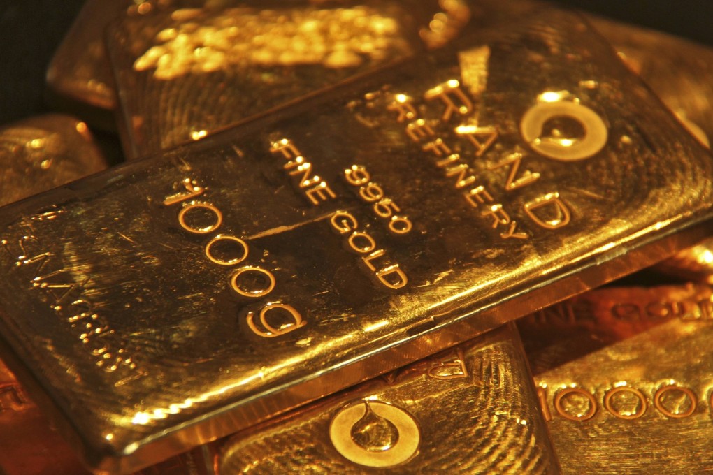 Chinese Gold and Silver Exchange Society hopes to lower the barrier to investing in bullion through its blockchain trading platform GoldZip. Photo: Reuters)