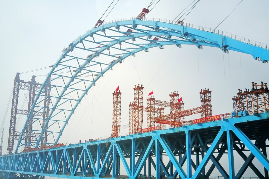 The Hutong Railway Yangtze River Bridge is set to cost more than US$5.3 billion. Photo: AFP