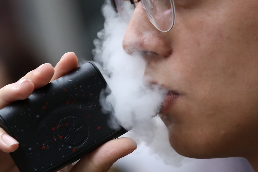 smelling like cigarette smoke What does the smell of stale tobacco smoke mean?