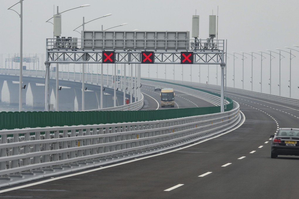 The Highways Department said it would study how to improve the supervision of engineering consultants. Photo: Nora Tam