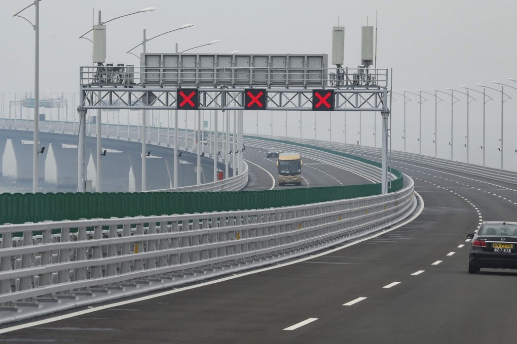 The Highways Department said it would study how to improve the supervision of engineering consultants. Photo: Nora Tam