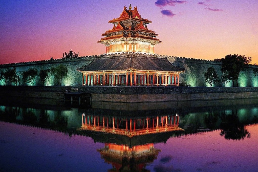 The Forbidden City in Beijing will be opening at night for the first time in 94 years and demand for the free tickets caused the online registration site to crash. Photo: Weibo