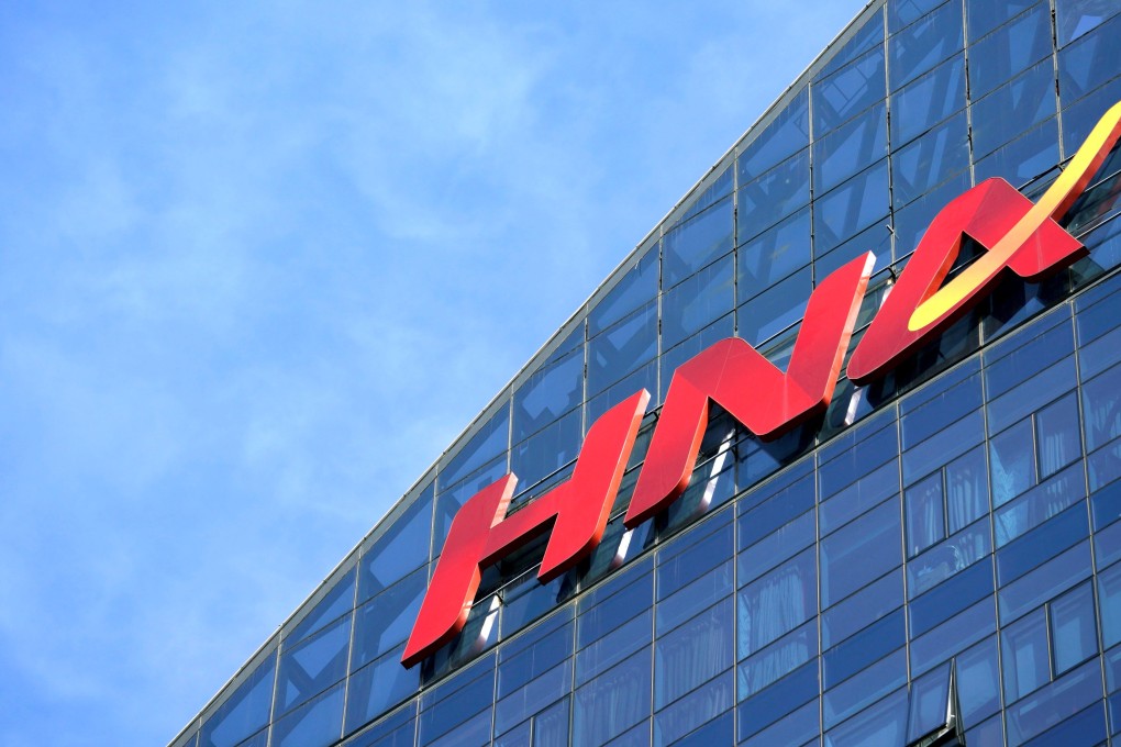 HNA Group has started unloading assets close to its core aviation operations. Photo: Reuters