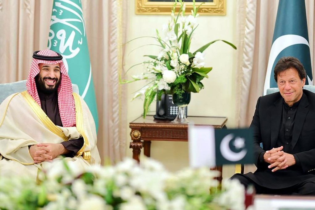 Saudi Arabia’s Crown Prince Mohammed bin Salman and Pakistan PM Imran Khan. Photo: AFP