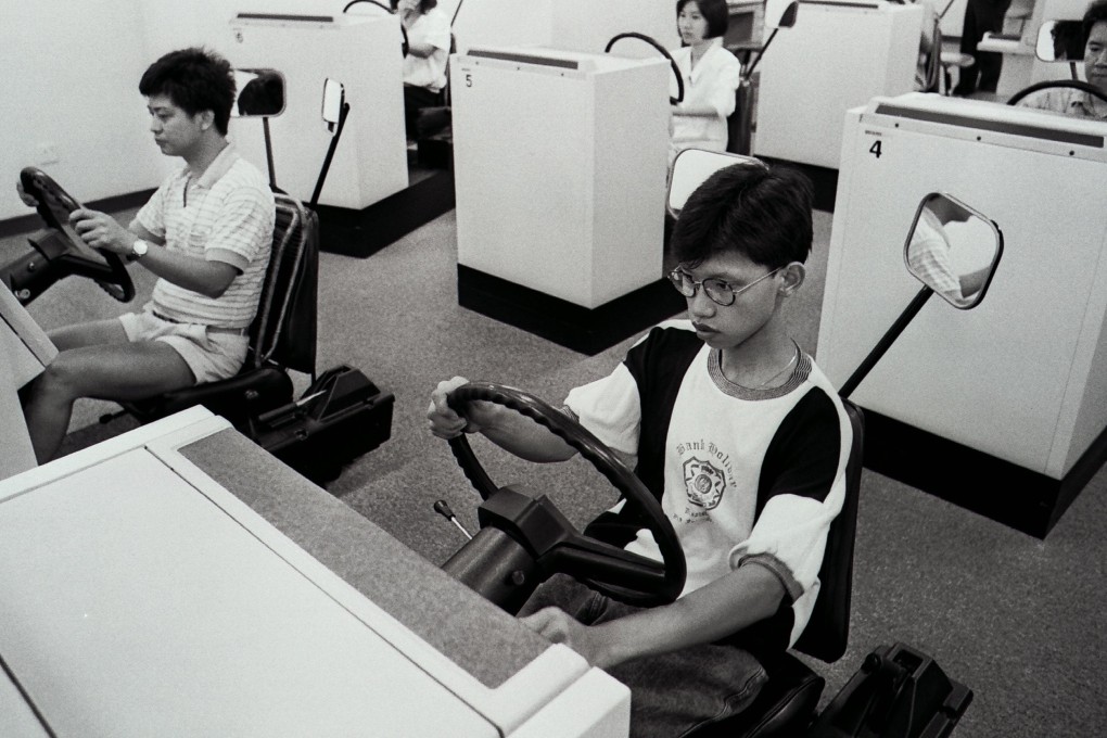 People in 1980s Hong Kong learn how to drive at the Hong Kong School of Motoring in Sha Tin. Photo: SCMP archive