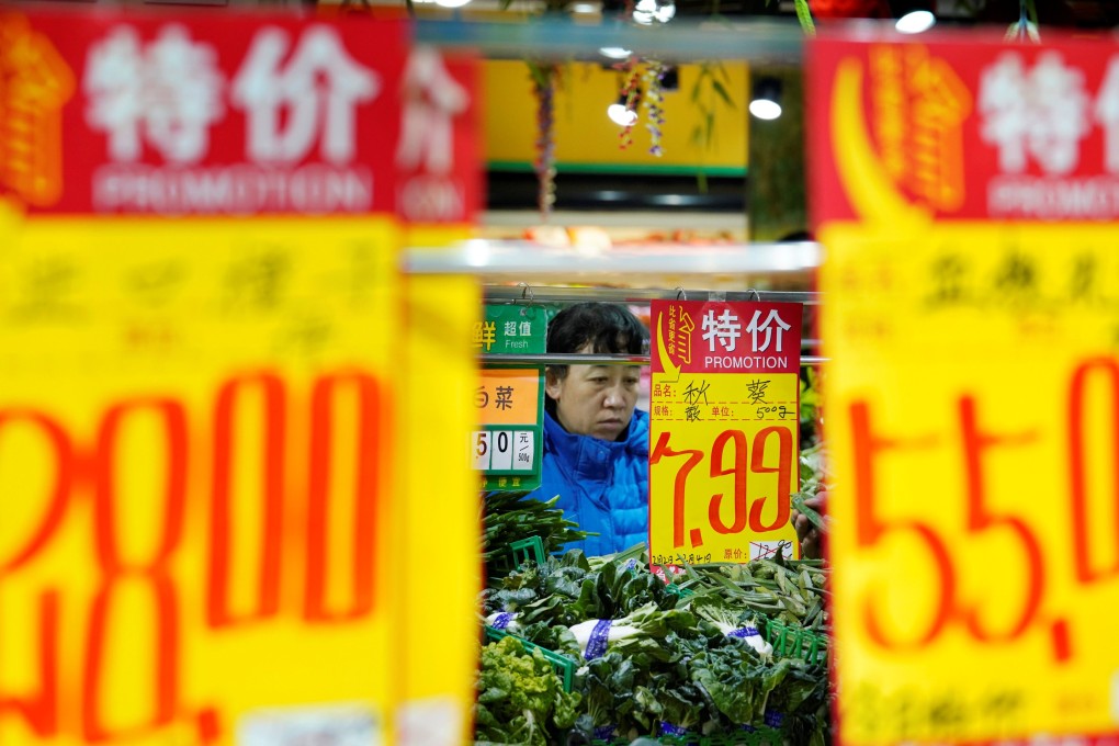 According to Chinese National Bureau of Statistics (NBS), people with monthly income above 10,000 yuan – or an annual income over 120,000 yuan – are classed as having a high income. Photo: Reuters