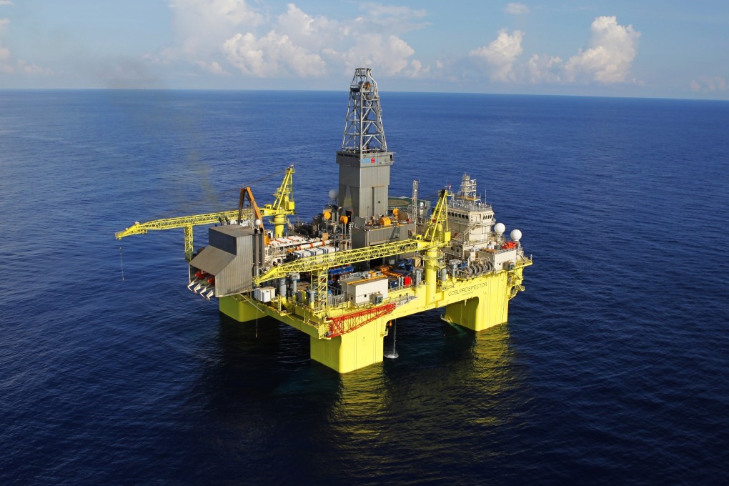 CNOOC’s shares ended 1.4 per cent lower at HK$13.70 on Tuesday in Hong Kong. The Xingwang deep-sea semi-submersible drilling platform at Liwan3-2 gas field in the South China Sea, south China. Photo: Xinhua