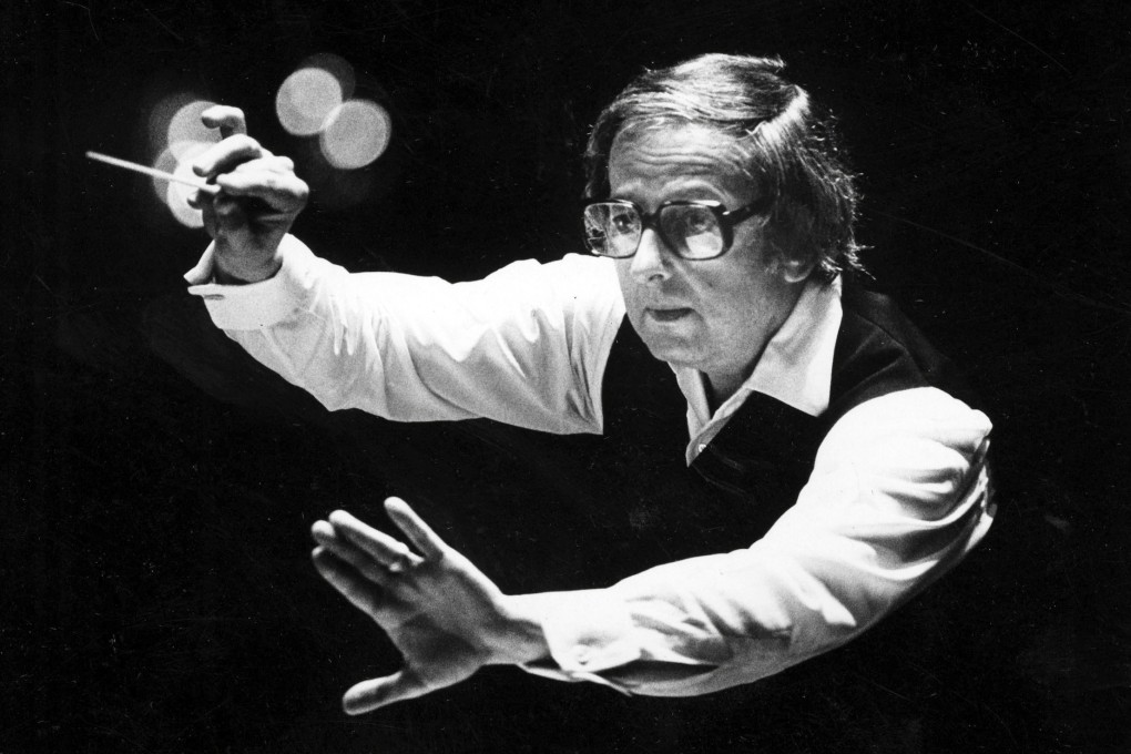 In this 1984, photo, Andre Previn conducts the Pittsburgh Symphony Orchestra. Photo: AP