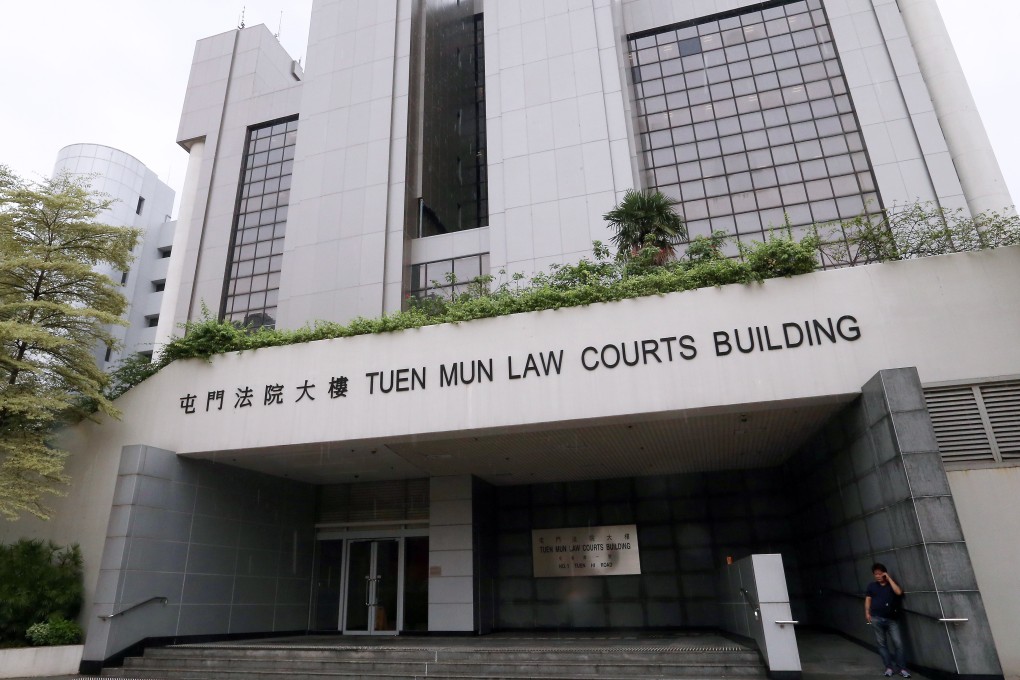 The court heard that Ng Heung-man made complaints to the management office about the damaged ceiling but received no response.