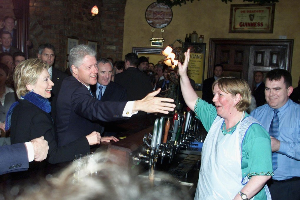 US president at the time Bill Clinton and Hillary Clinton at a pub in Dublin, Ireland in December 2000. Photo: AP