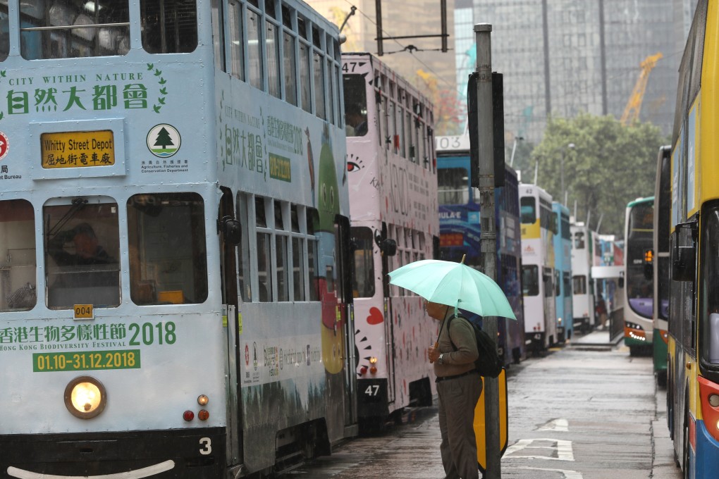 A long queue of trams extends for about 350 metres along Des Voeux Road Central to Chater Garden. Photo: Sam Tsang