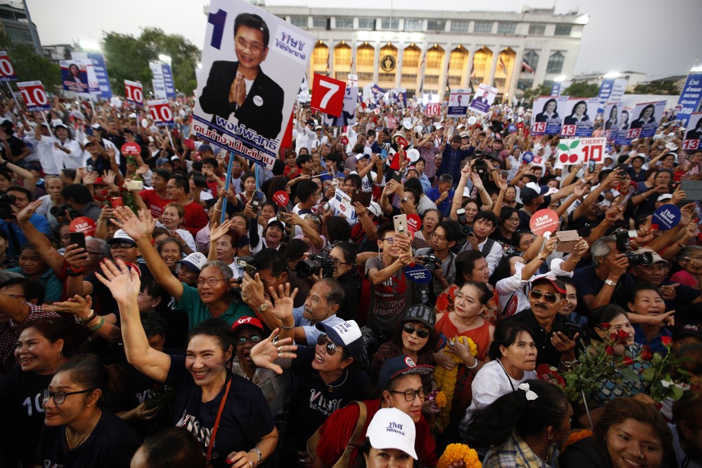 Supporters of the Thai Raksa Chart Party, which is facing possible dissolution by the election commission for allegedly breaching Thailand’s political party law, just over two weeks before the country’s election. Photo: EPA-EFE