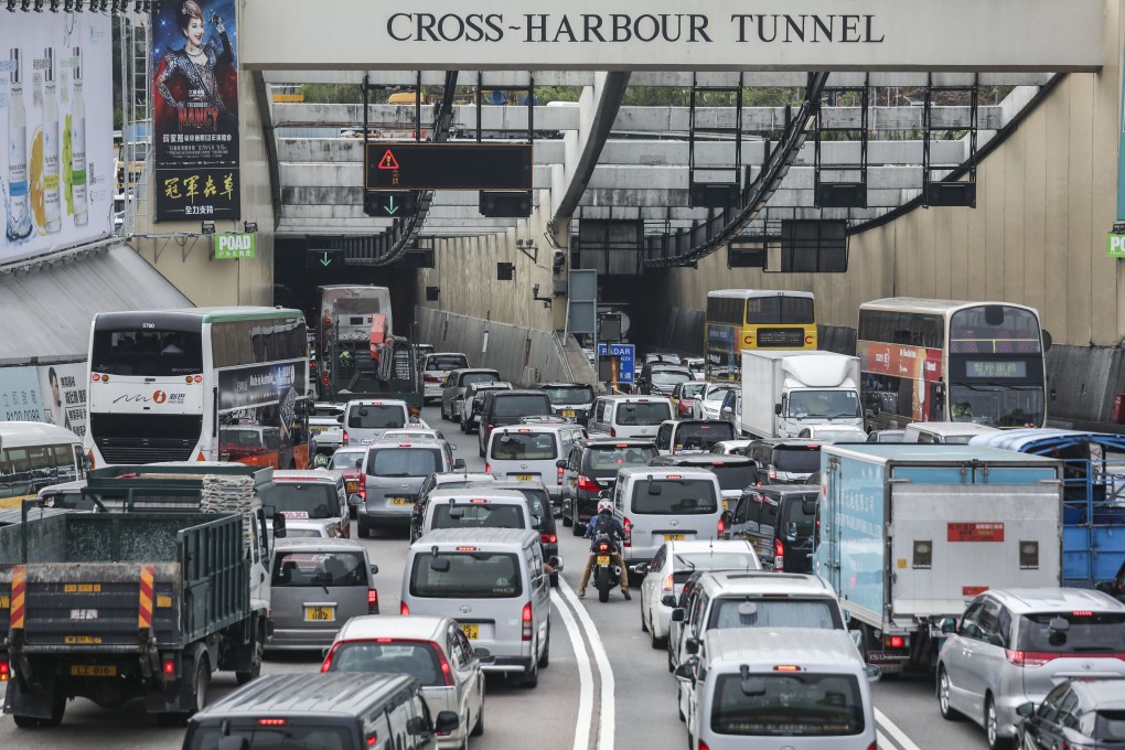 Vehicles travel through the Cross-Harbour Tunnel, from Kowloon to Hong Kong Island, in the morning rush hour. Photo: Xiaomei Chen