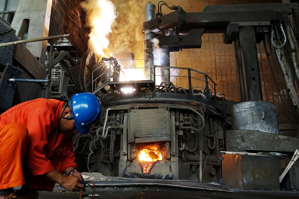 China has displaced the US as the largest steel producer. Photo: Reuters
