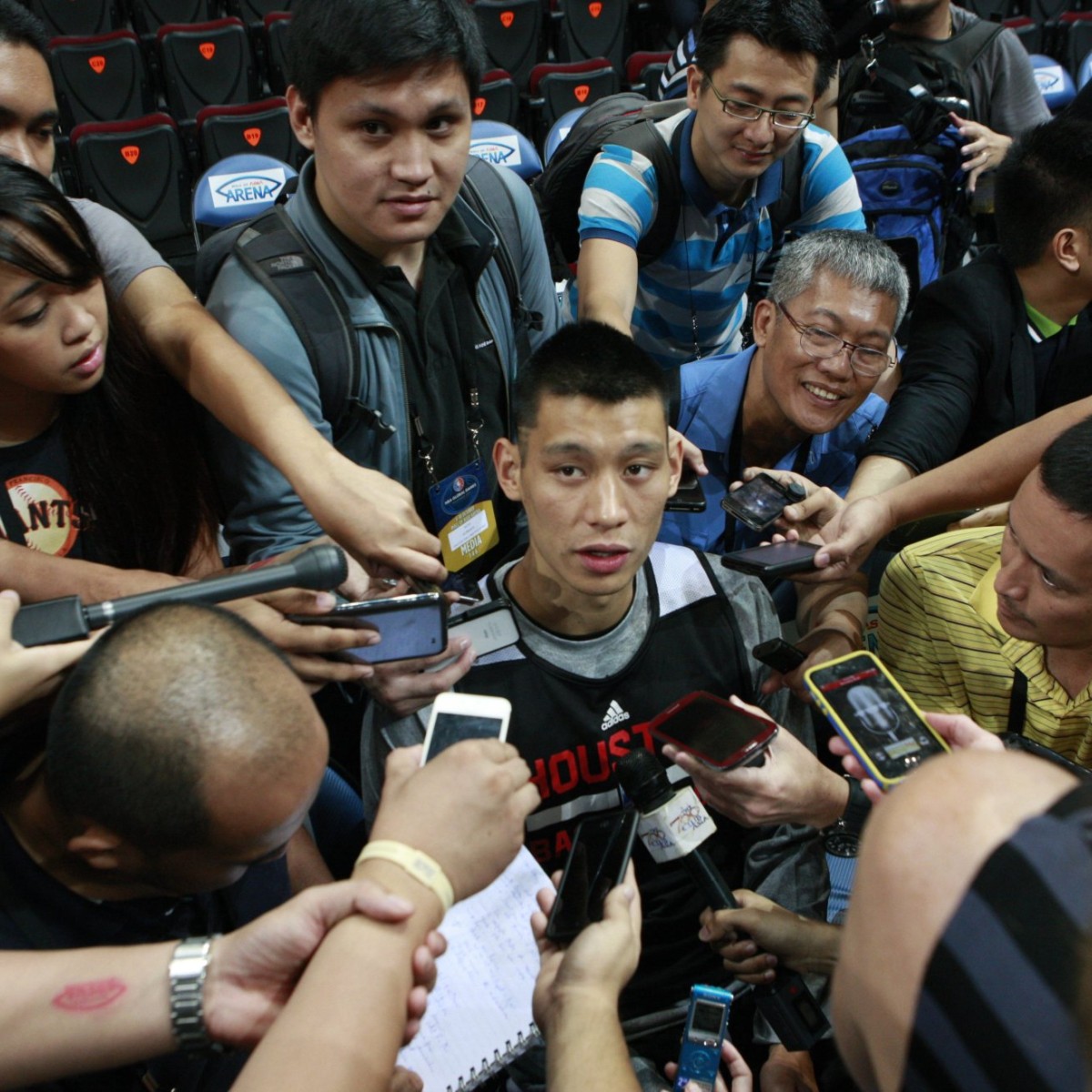 Jeremy Lin on '38 at the Garden' doc, Linsanity, Asian hate - Los