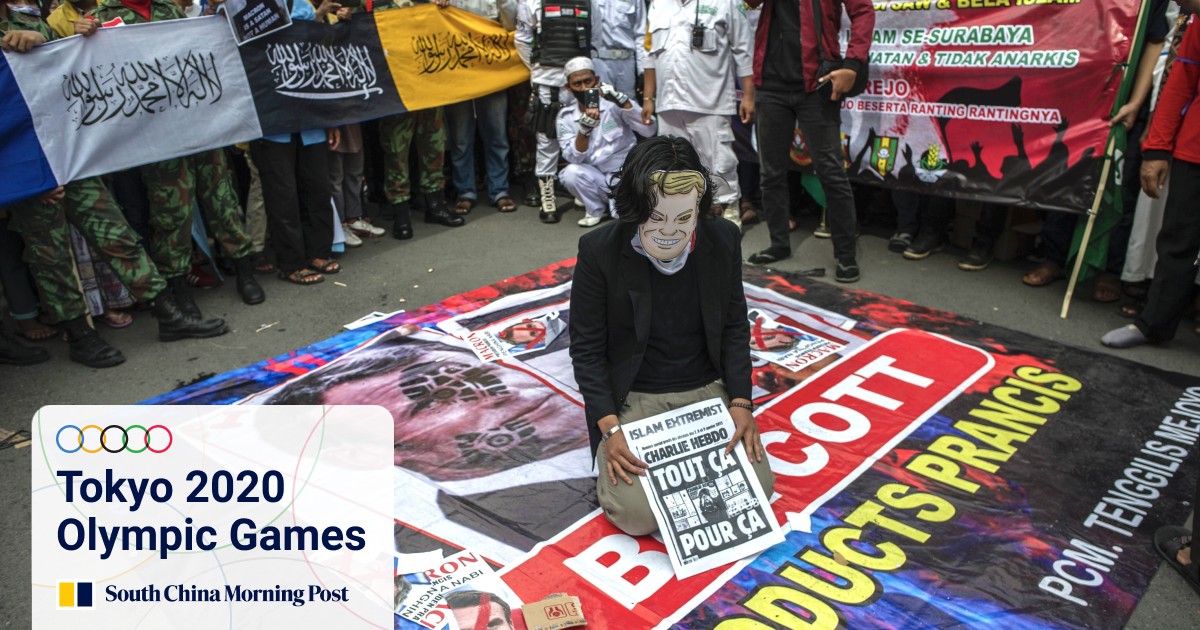 Muslim Protesters Defile Louis Vuitton Bags In Indonesia As Anger At France S Macron Grows South China Morning Post