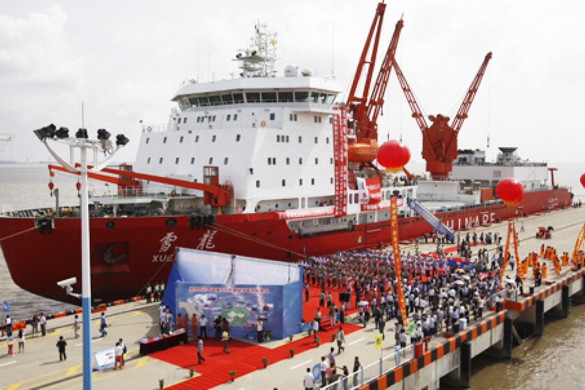 China's Xuelong ice-breaker docks in Shanghai after Arctic voyage