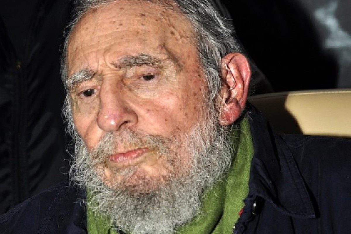 Cuba's Fidel Castro makes first public appearance in nine months