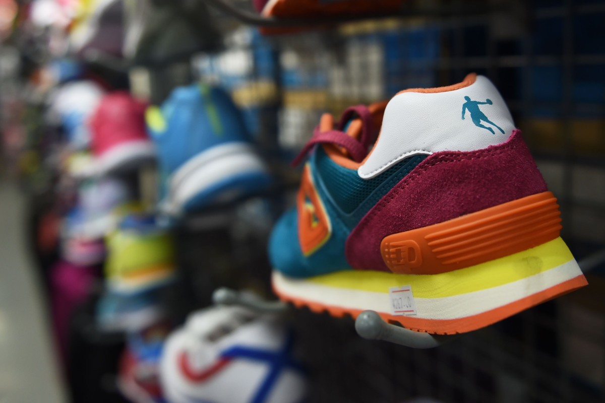 Chinese swoosh logo Qiodan shoes don t infringe on Michael