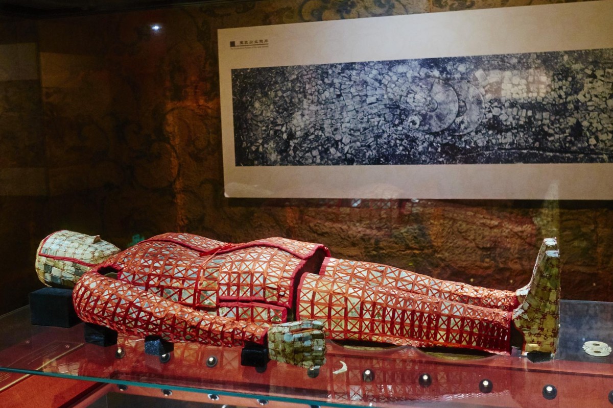 Bored to death at Guangzhou's Museum of the Mausoleum of the