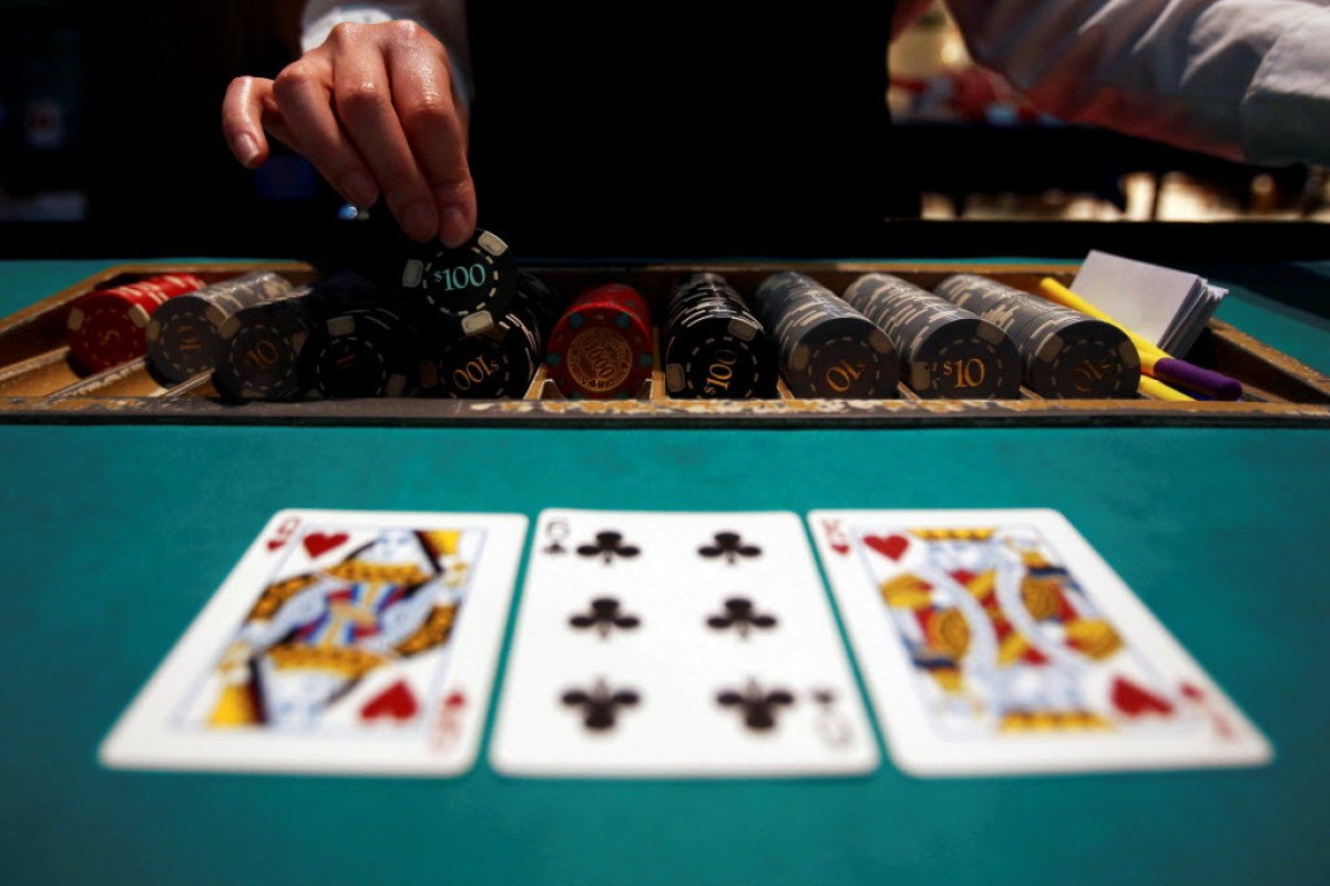 There’s a crackdown on China’s beloved digital poker games
