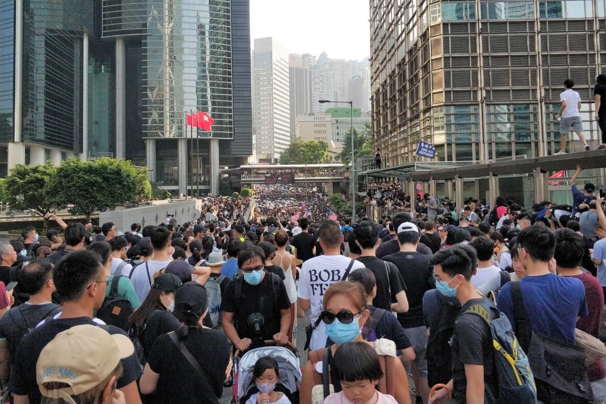 We tested a messaging app used by Hong Kong protesters that ... We tested a messaging app used by Hong Kong protesters that ... -