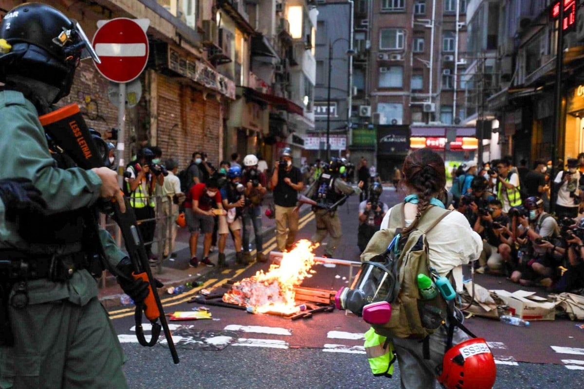 Items being set alight in Causeway Bay. Photo: Xiaomei Chen