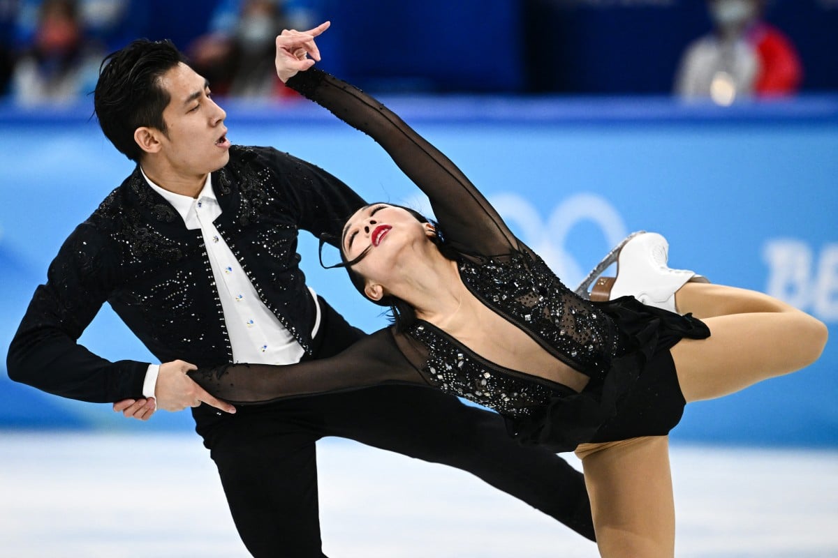 China’s Sui Wenjing and Han Cong compete in the pair skating short programme at the Beijing 2022 Winter Olympics. Photo: AFP