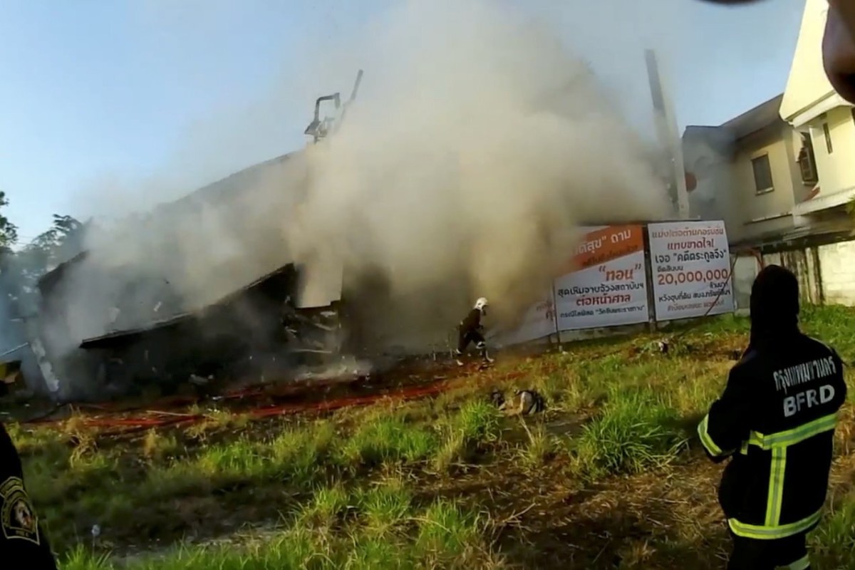 Five People Killed In Bangkok Fire As Three Storey Building Collapses South China Morning Post